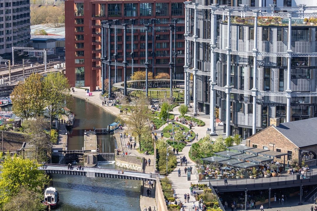 Regenerating a former industrial site