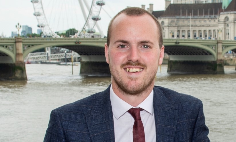 Welsh government unveils final report on roads review panel