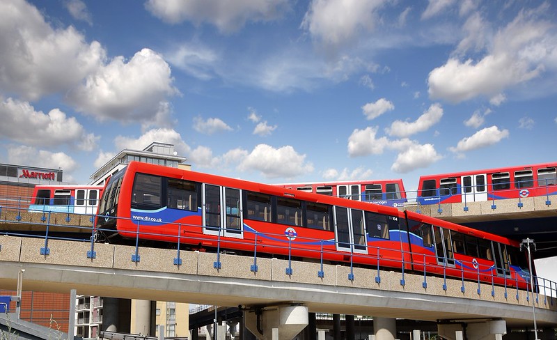 TfL starts market engagement for delivery of £1.bn DLR extension